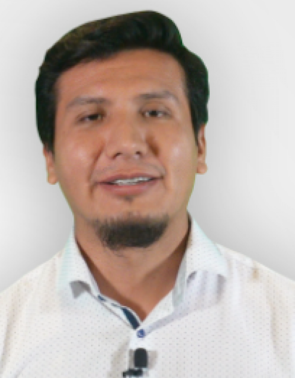Renato R. López Flores
